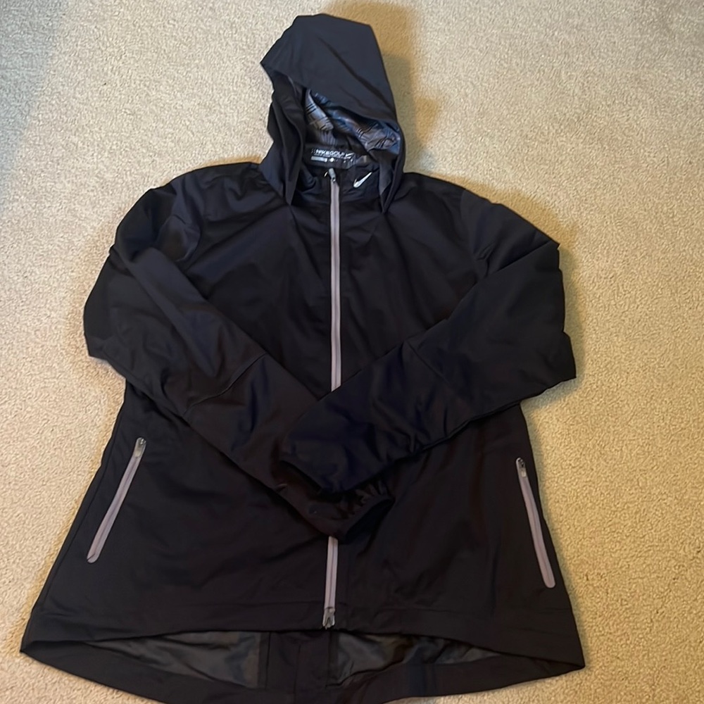 BNWT Nike Golf coat woman’s large
